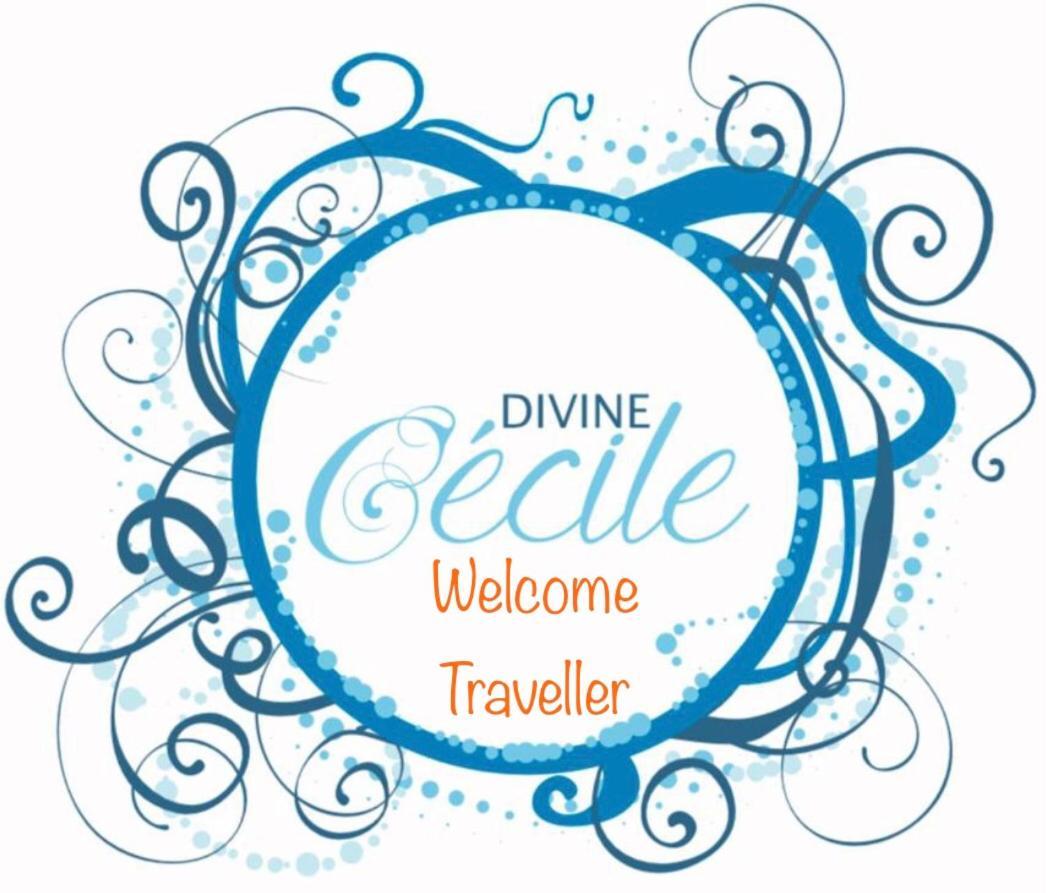 Welcome Traveller Divine Cecile Garda  Exterior photo